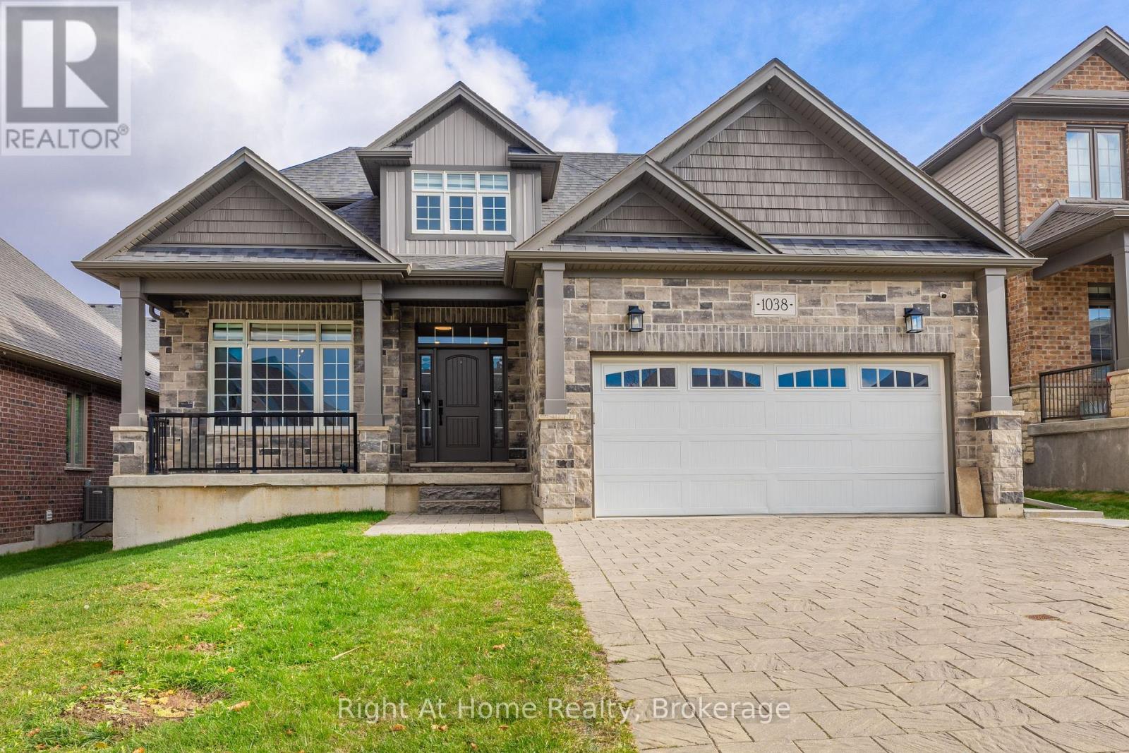 1038 Trailsway Avenue, London South, Ontario  N6K 0J2 - Photo 8 - X12569974