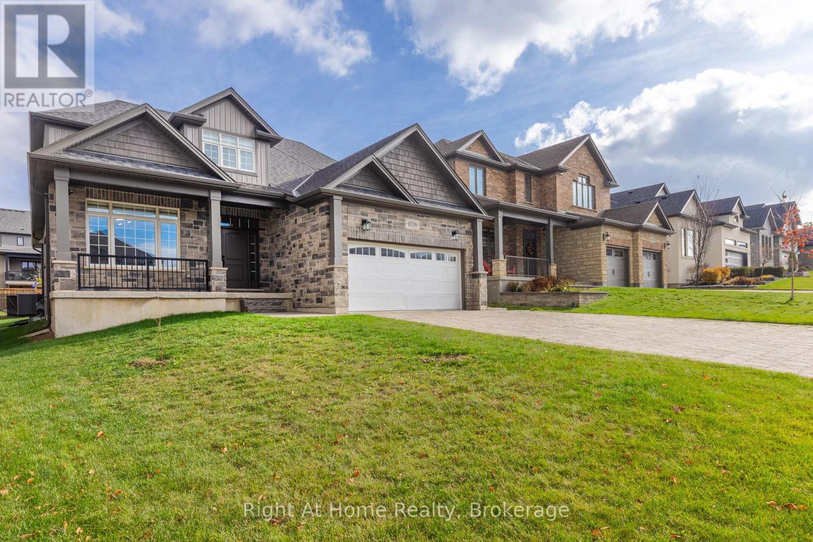 1038 Trailsway Avenue, London South, Ontario  N6K 0J2 - Photo 9 - X12569974