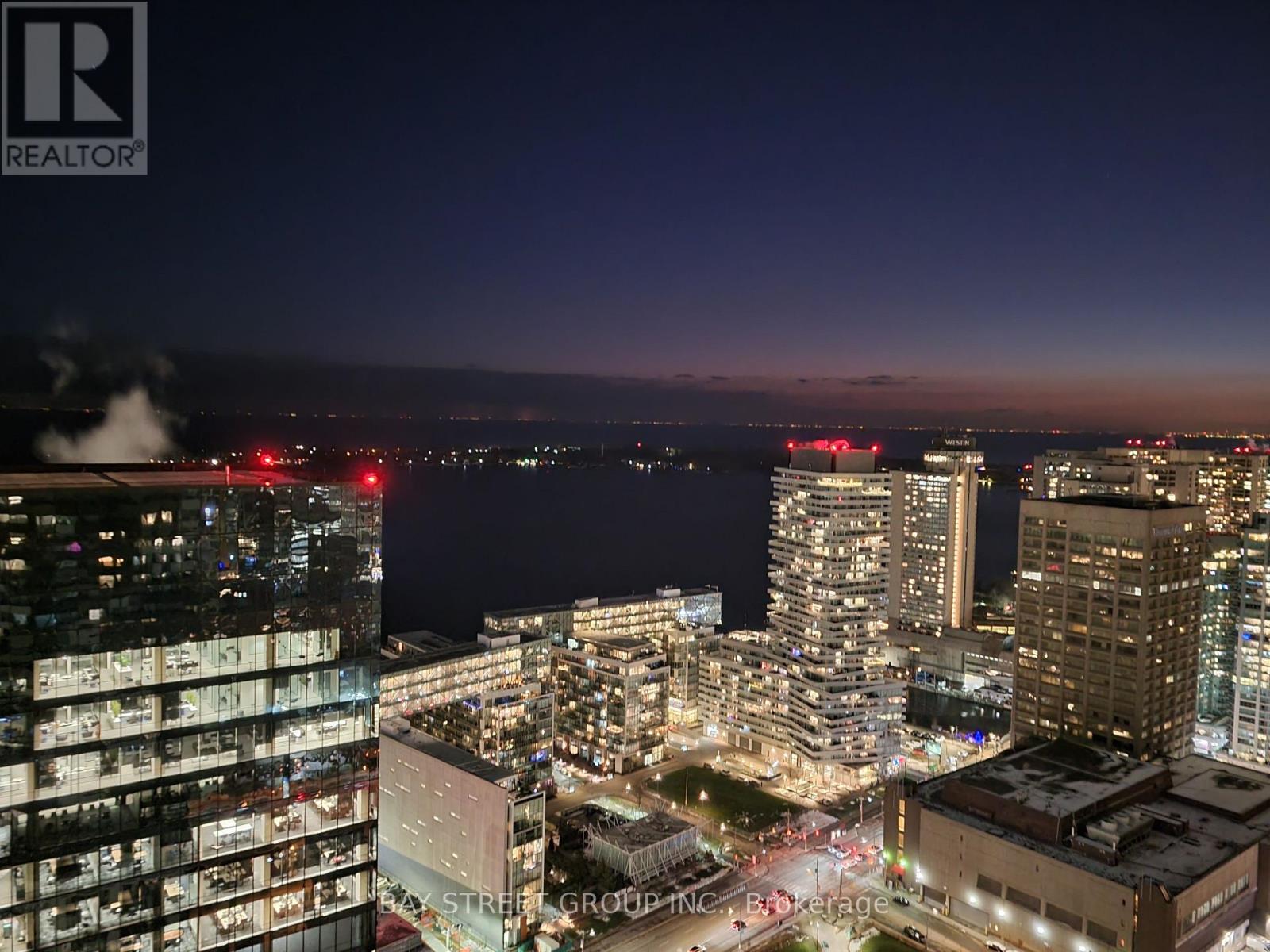 4615 - 138 Downes Street, Toronto, Ontario  M5E 0E4 - Photo 2 - C12596344