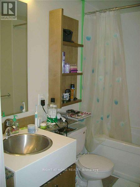 3611 - 10 Navy Wharf Court, Toronto, Ontario  M5V 3V2 - Photo 17 - C12596350