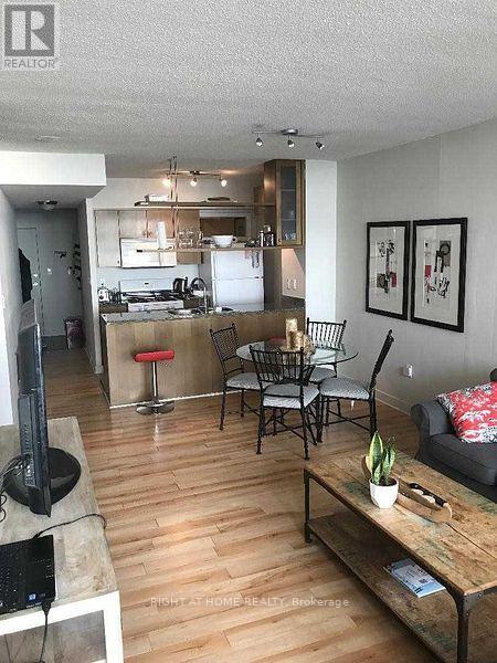 3611 - 10 Navy Wharf Court, Toronto, Ontario  M5V 3V2 - Photo 9 - C12596350