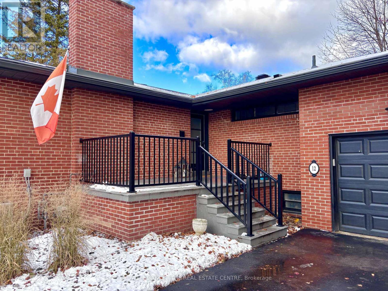 12 Wythenshawe Wood, Toronto, Ontario  M1E 1H2 - Photo 2 - E12596326