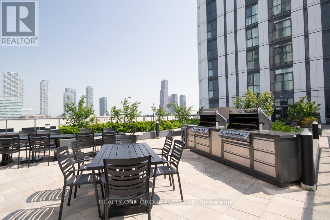 308 - 38 Honeycrisp Crescent, Vaughan, Ontario  L4K 0M8 - Photo 12 - N12590290