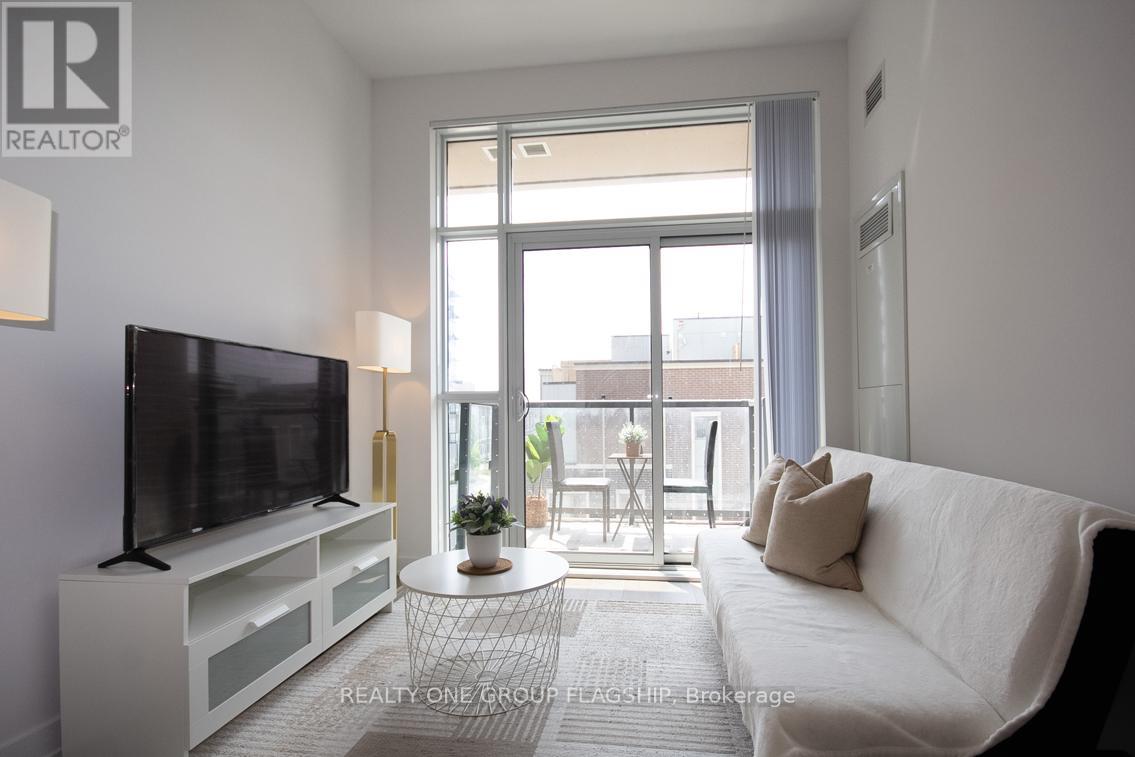 308 - 38 Honeycrisp Crescent, Vaughan, Ontario  L4K 0M8 - Photo 4 - N12590290