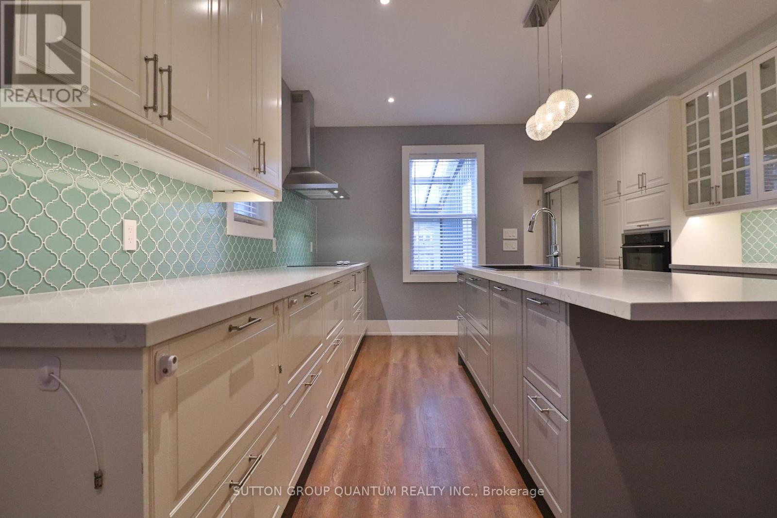 Main - 803 Lansdowne Avenue, Toronto, Ontario  M6H 3Z1 - Photo 7 - W12596346