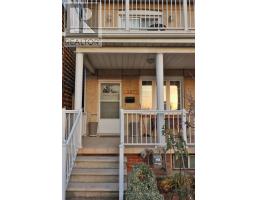 Main - 803 Lansdowne Avenue, Toronto (Dovercourt-Wallace Emerson-Junction), Ca