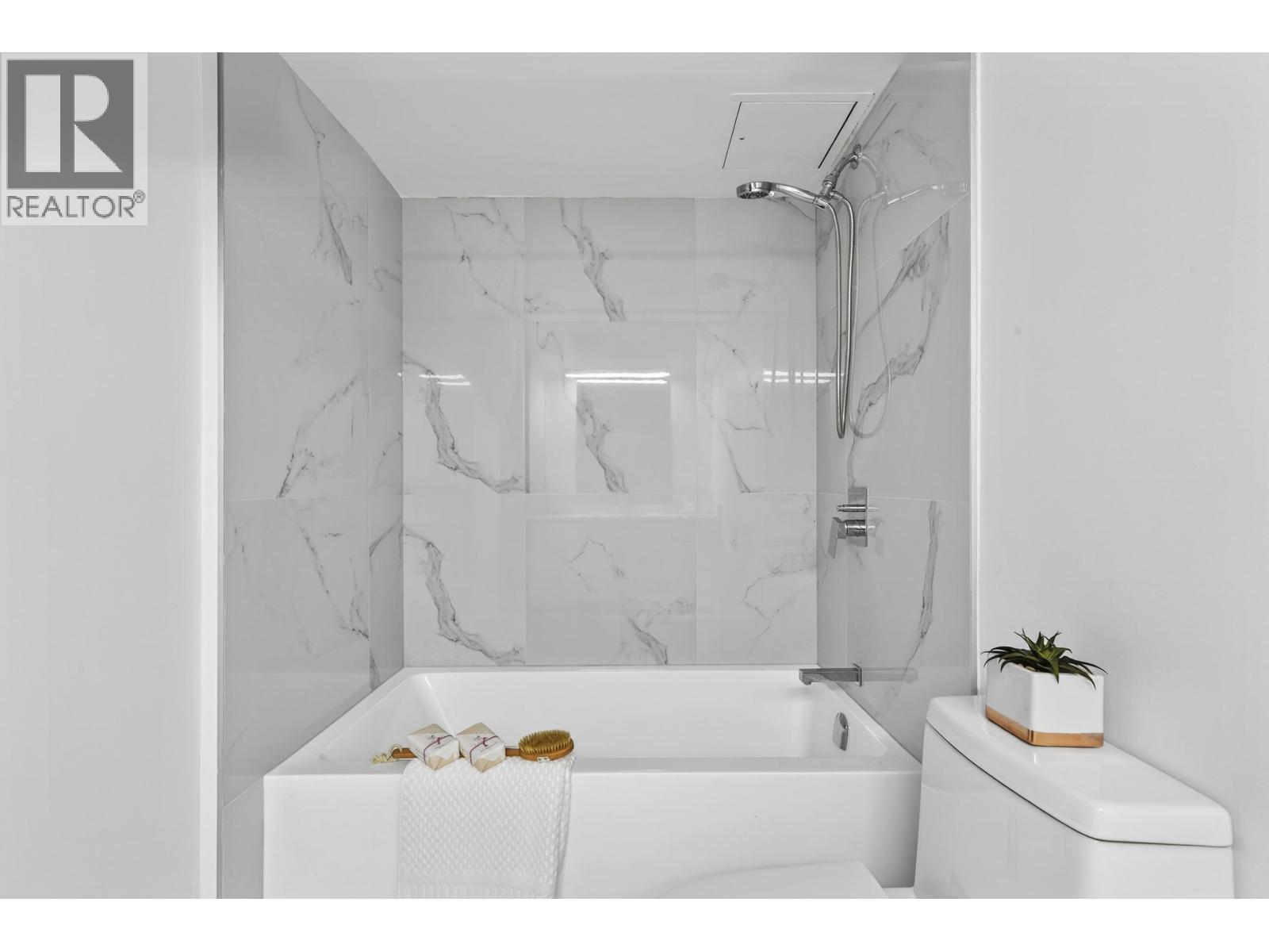 206 9202 Horne Street, Burnaby, British Columbia  V3N 4K2 - Photo 22 - R3071695