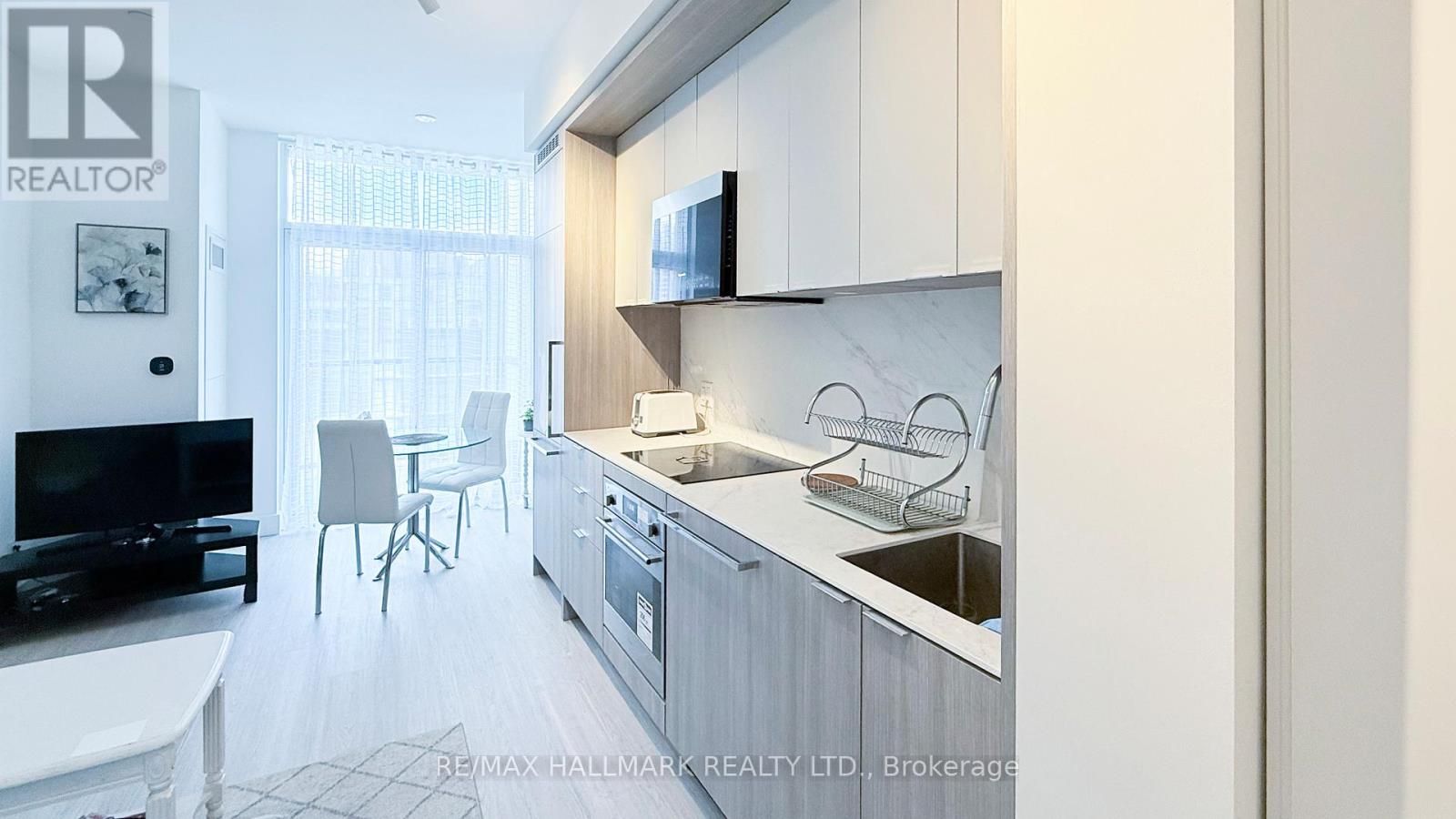 708 - 6 Greenbriar Road, Toronto, Ontario  M2K 0H6 - Photo 5 - C12596378