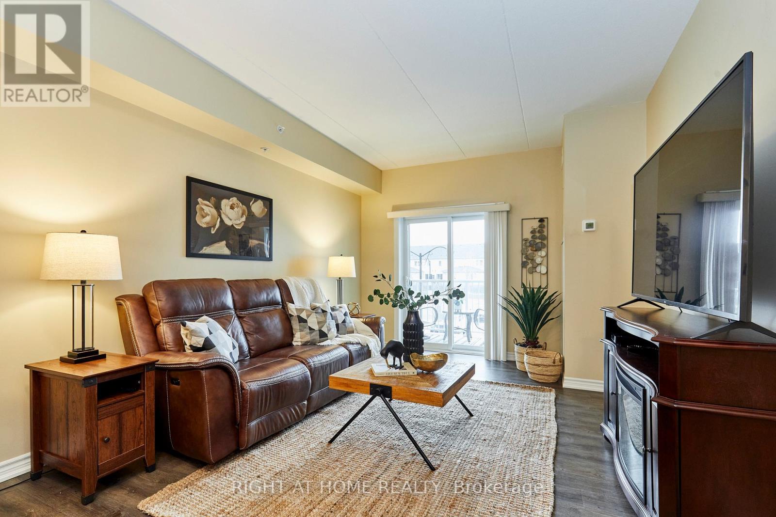 201 - 290 Liberty Street N, Clarington, Ontario  L1C 0V5 - Photo 13 - E12596370