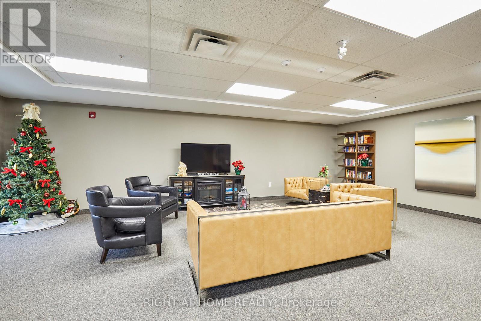 201 - 290 Liberty Street N, Clarington, Ontario  L1C 0V5 - Photo 32 - E12596370