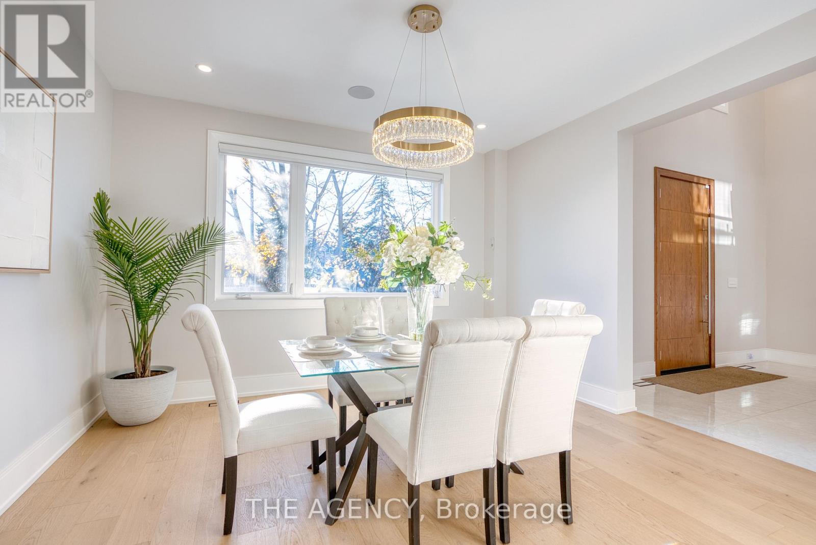 519 Third Line, Oakville, Ontario  L6L 4A8 - Photo 21 - W12584898