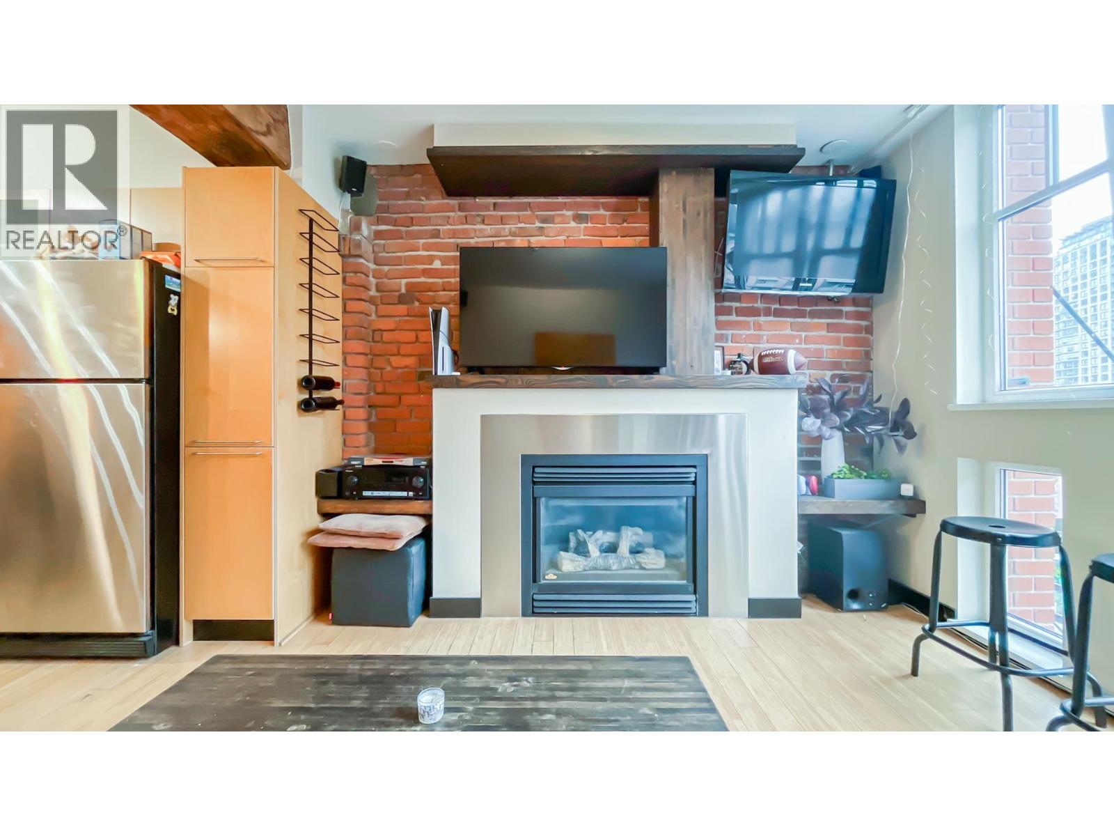 306 1072 Hamilton Street, Vancouver, British Columbia  V6B 2R9 - Photo 8 - R3070861