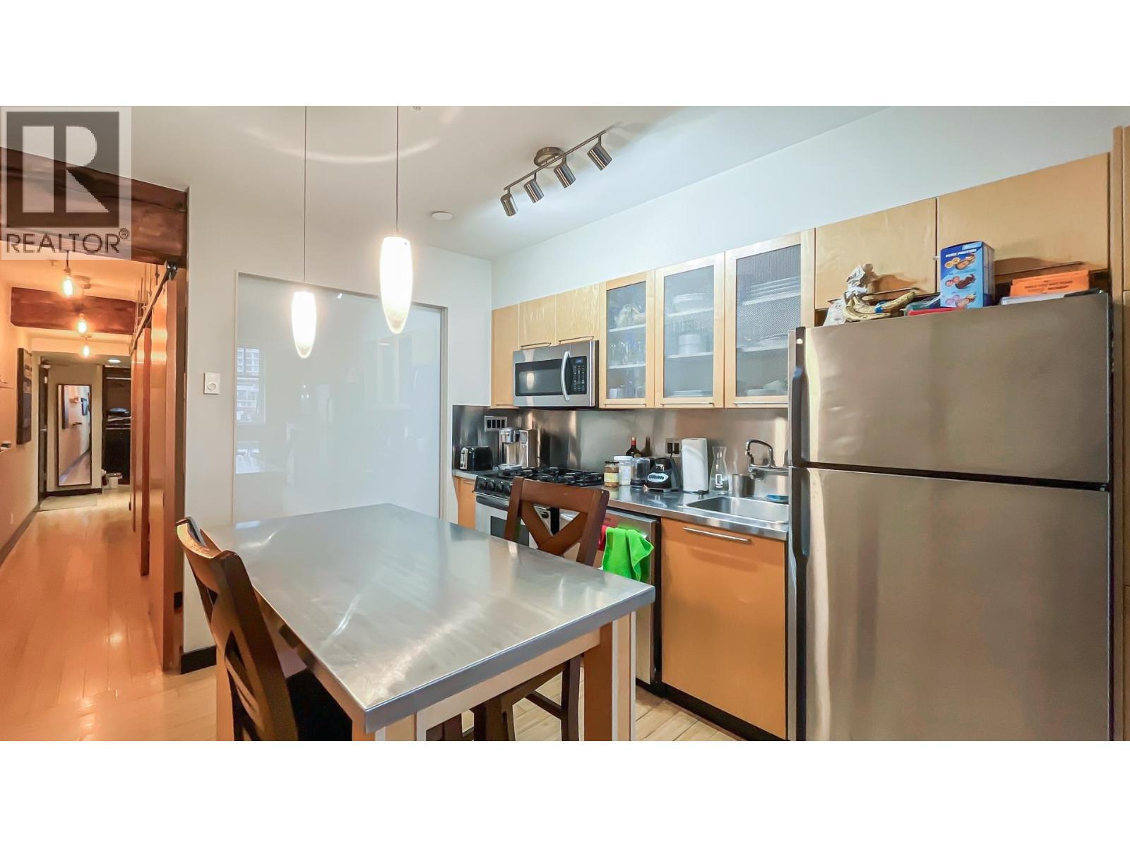 306 1072 Hamilton Street, Vancouver, British Columbia  V6B 2R9 - Photo 13 - R3070861