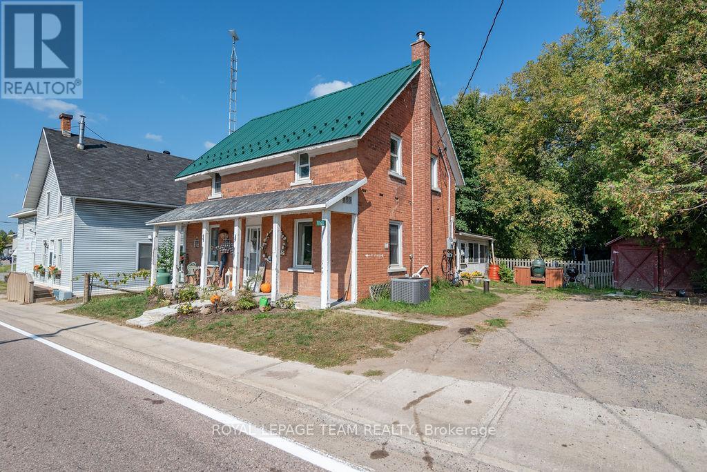 11168 60 HIGHWAY, North Algona Wilberforce, Ontario