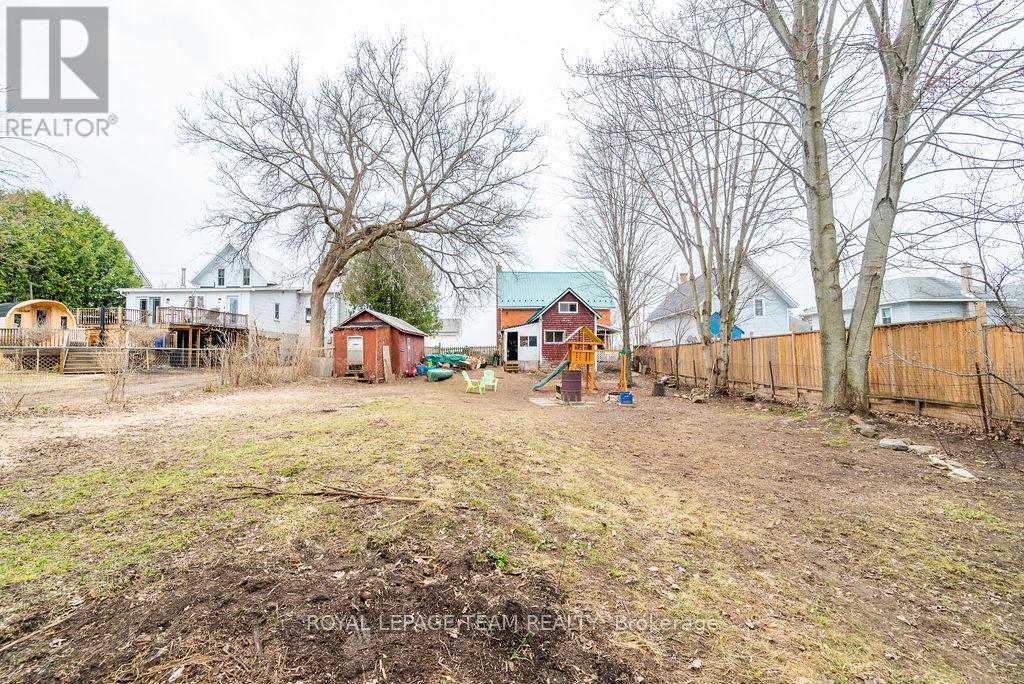 11168 60 Highway, North Algona Wilberforce, Ontario  K0J 1X0 - Photo 11 - X12596414