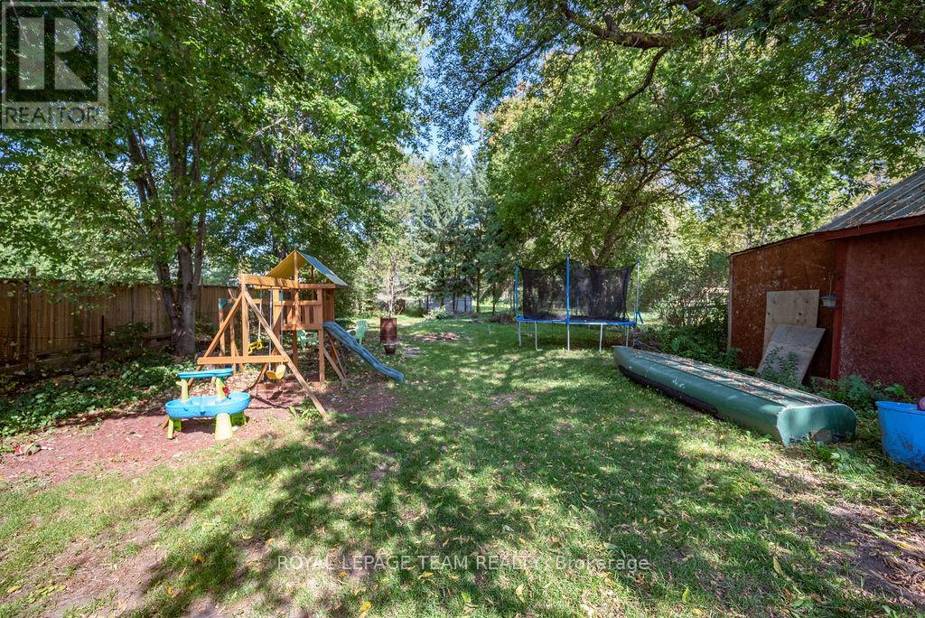 11168 60 Highway, North Algona Wilberforce, Ontario  K0J 1X0 - Photo 6 - X12596414