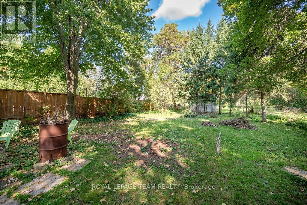 11168 60 Highway, North Algona Wilberforce, Ontario  K0J 1X0 - Photo 7 - X12596414