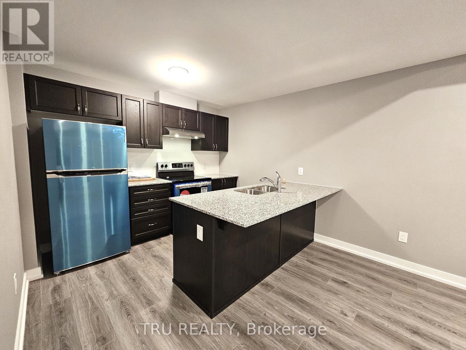 230 Anyolite Private, Ottawa, Ontario  K2J 7J3 - Photo 6 - X12596396