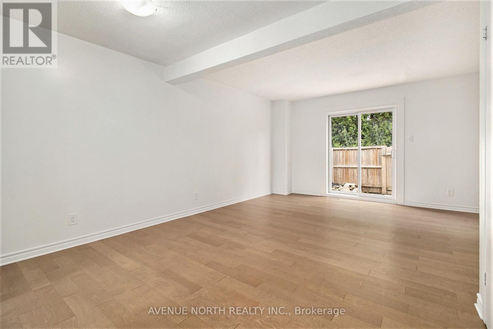 18 - 1444 Foxwell Street, Ottawa, Ontario  K1B 5J4 - Photo 6 - X12596422