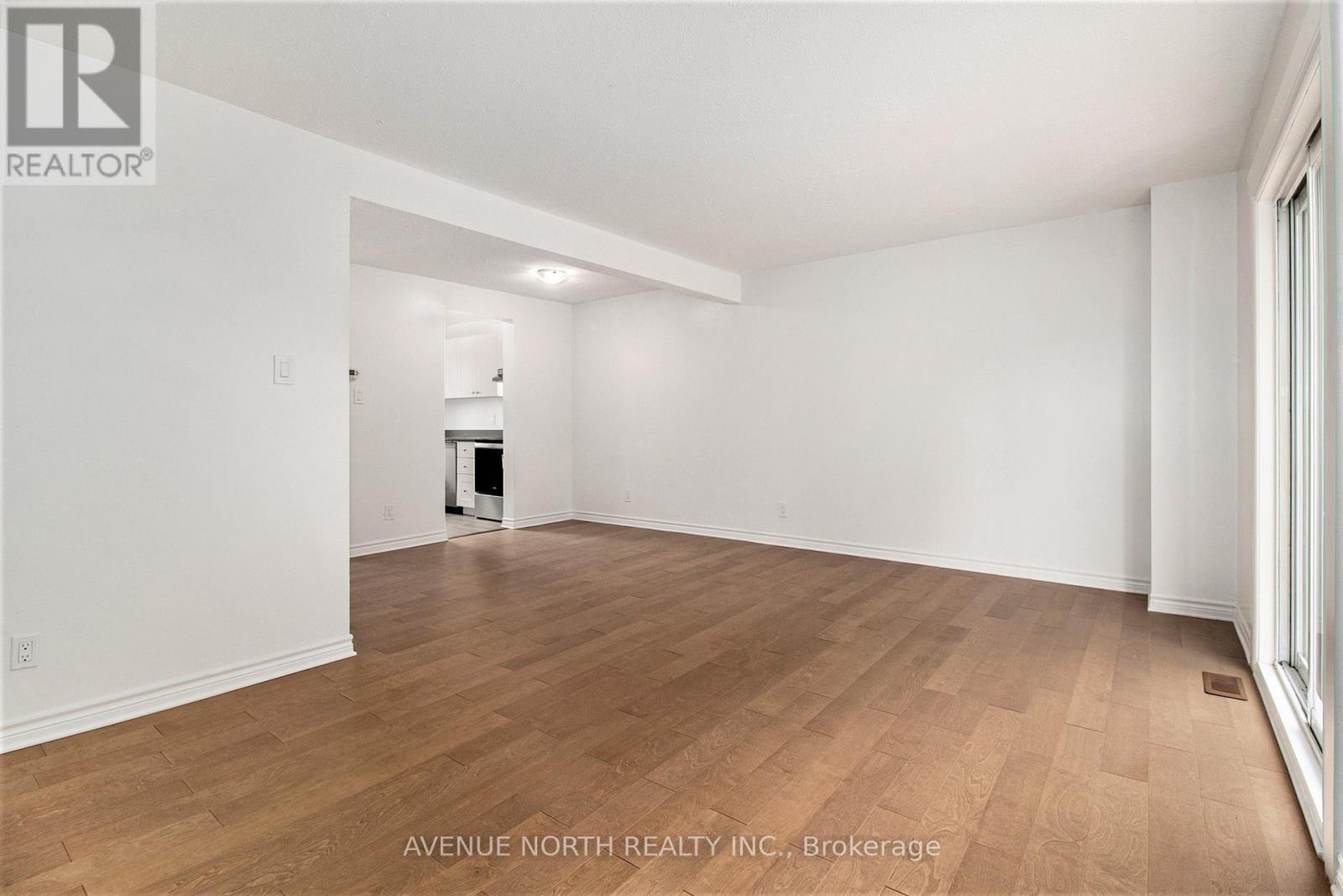 18 - 1444 Foxwell Street, Ottawa, Ontario  K1B 5J4 - Photo 8 - X12596422