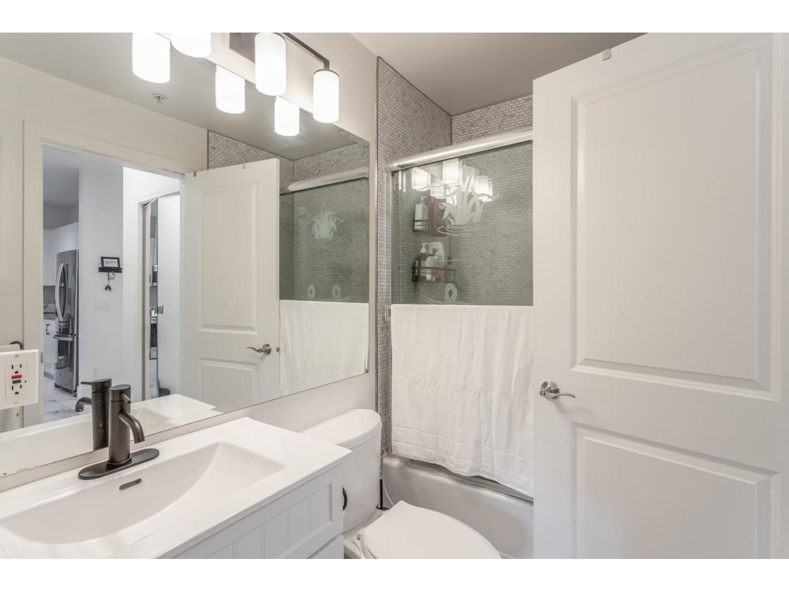 102 15385 101a Avenue, Surrey, British Columbia V3R 0B4 - Photo 18 - R3071763