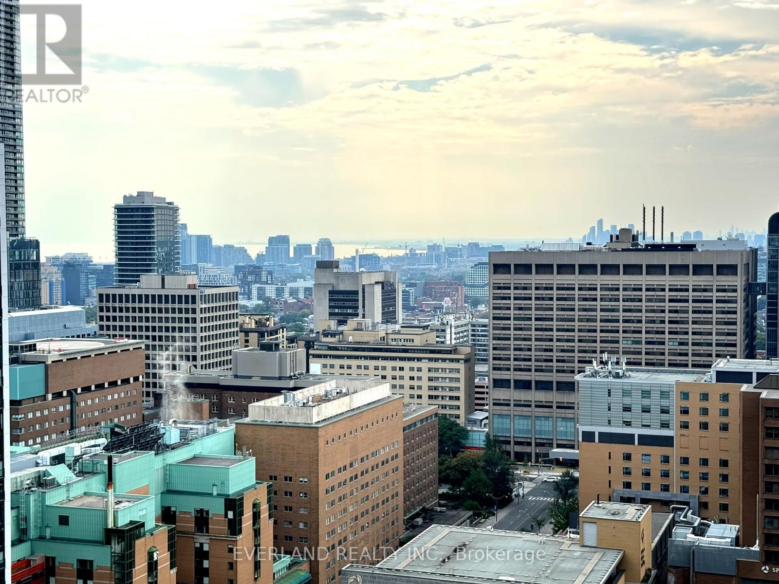 3009 - 761 Bay Street, Toronto, Ontario  M5G 2R2 - Photo 10 - C12596392