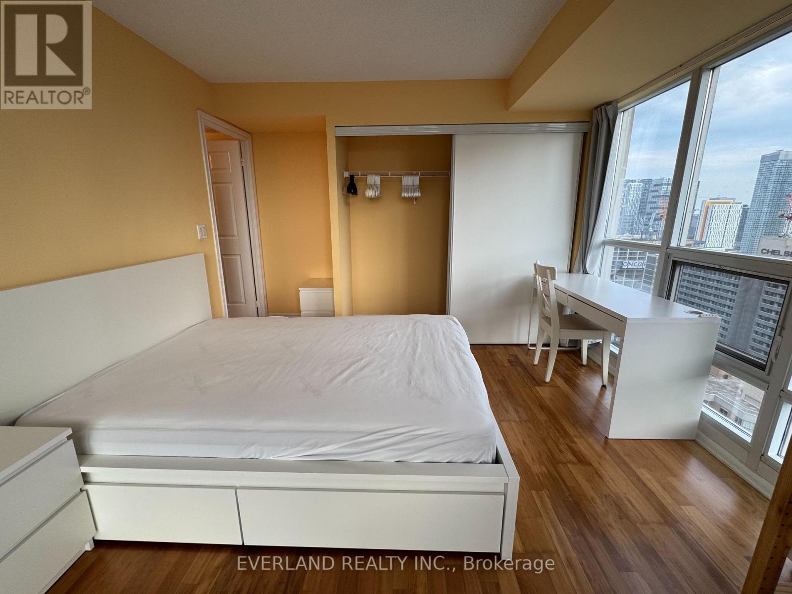 3009 - 761 Bay Street, Toronto, Ontario  M5G 2R2 - Photo 4 - C12596392