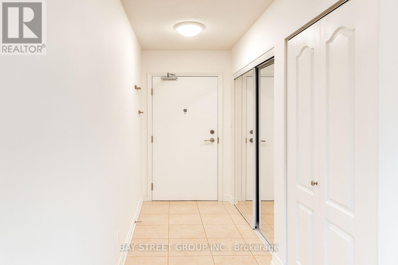 1213 - 3 Rean Drive E, Toronto, Ontario  M2K 1H1 - Photo 13 - C12596394