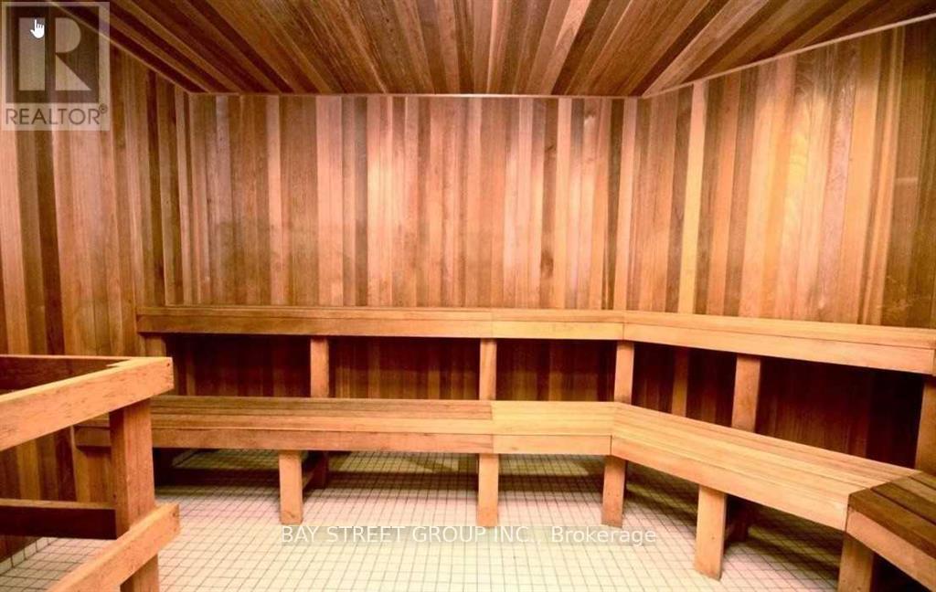 1213 - 3 Rean Drive E, Toronto, Ontario  M2K 1H1 - Photo 8 - C12596394