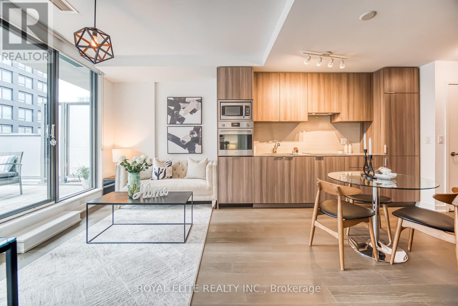 612 - 11 Wellesley Street W, Toronto, Ontario  M4Y 0G4 - Photo 14 - C12596404