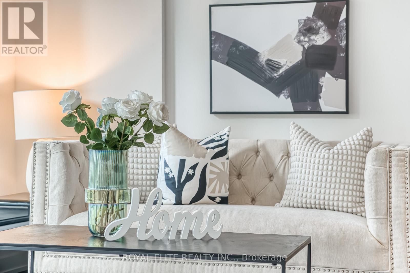 612 - 11 Wellesley Street W, Toronto, Ontario  M4Y 0G4 - Photo 31 - C12596404