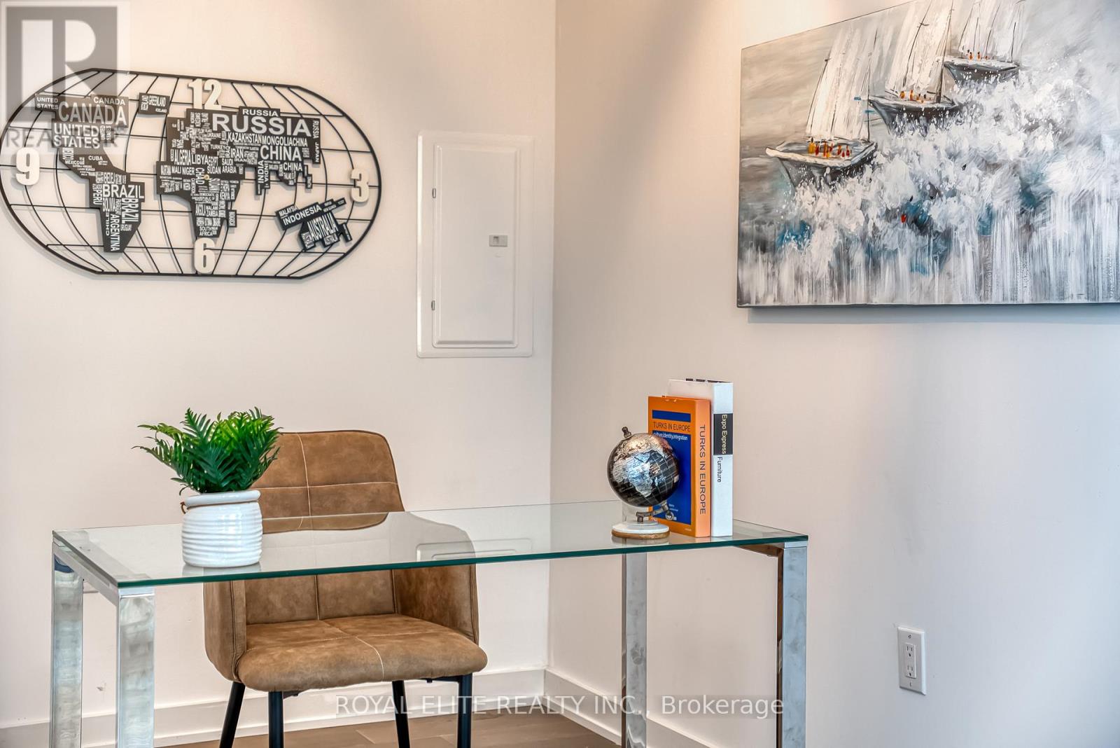 612 - 11 Wellesley Street W, Toronto, Ontario  M4Y 0G4 - Photo 39 - C12596404