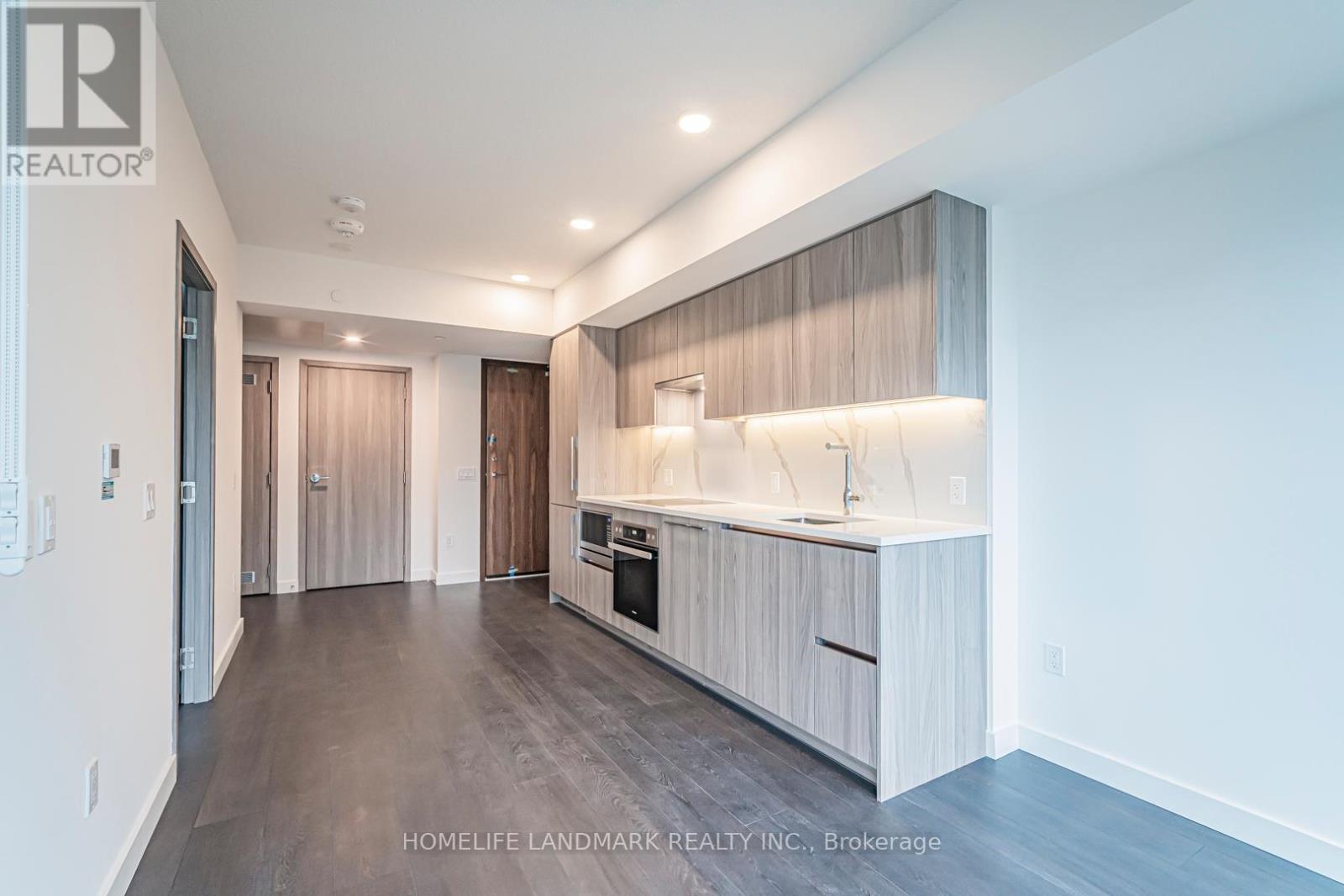 2315 - 1 Concord Cityplace Way, Toronto, Ontario  M5V 0X3 - Photo 10 - C12596426