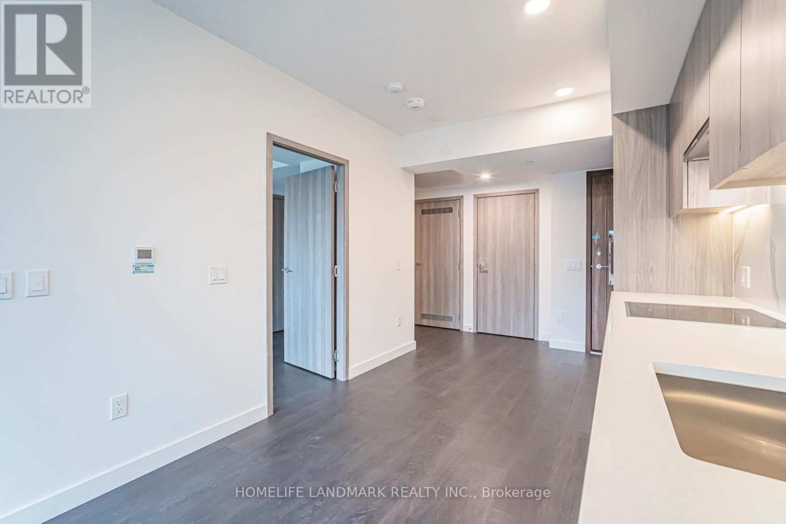 2315 - 1 Concord Cityplace Way, Toronto, Ontario  M5V 0X3 - Photo 11 - C12596426