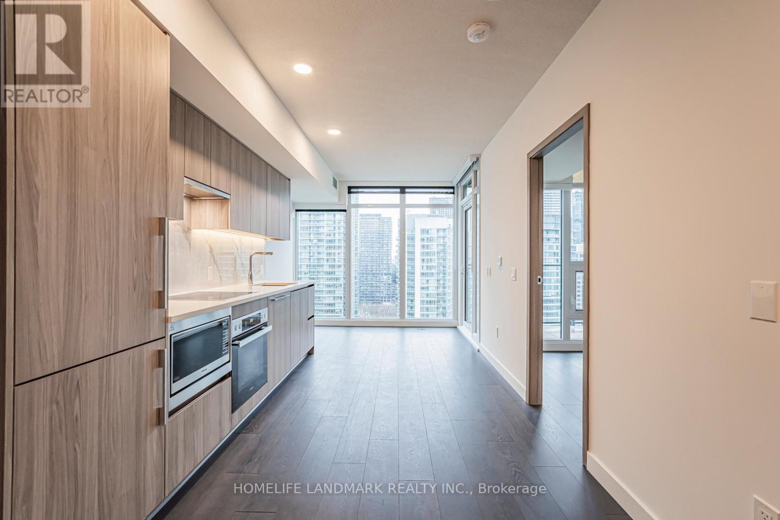 2315 - 1 Concord Cityplace Way, Toronto, Ontario  M5V 0X3 - Photo 15 - C12596426