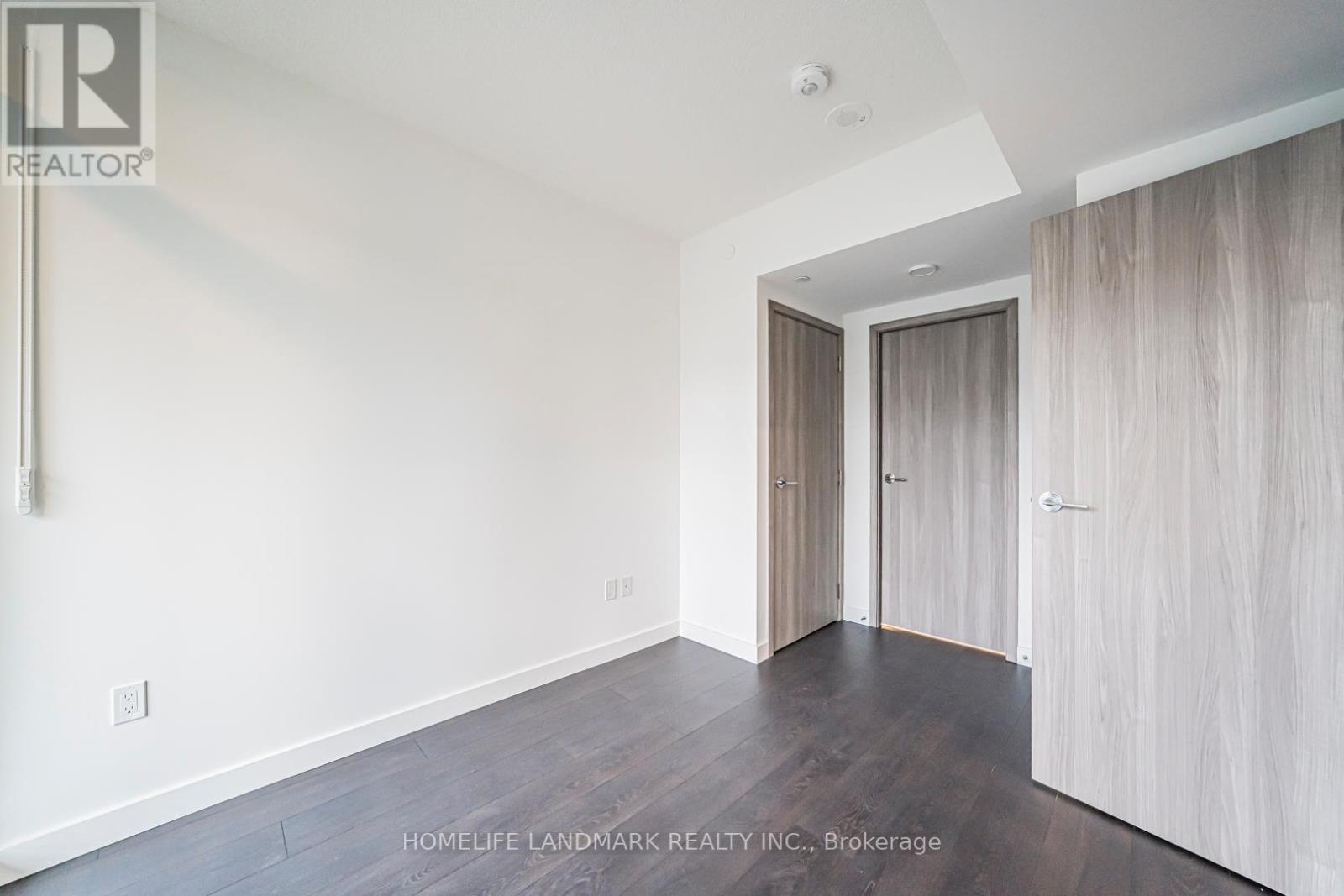 2315 - 1 Concord Cityplace Way, Toronto, Ontario  M5V 0X3 - Photo 25 - C12596426