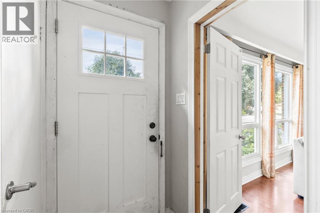 61 Radford Street, Hamilton, Ontario  L8S 3E5 - Photo 5 - 40791812