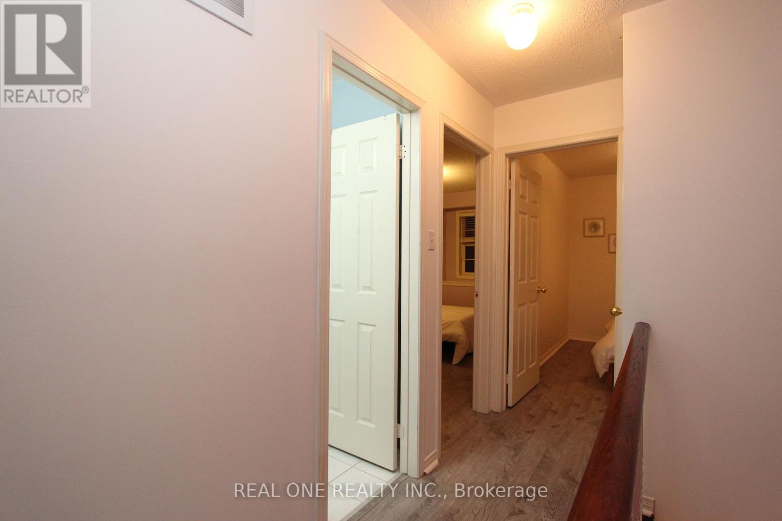287 Bantry Avenue, Richmond Hill, Ontario  L4B 4M8 - Photo 12 - N12596428