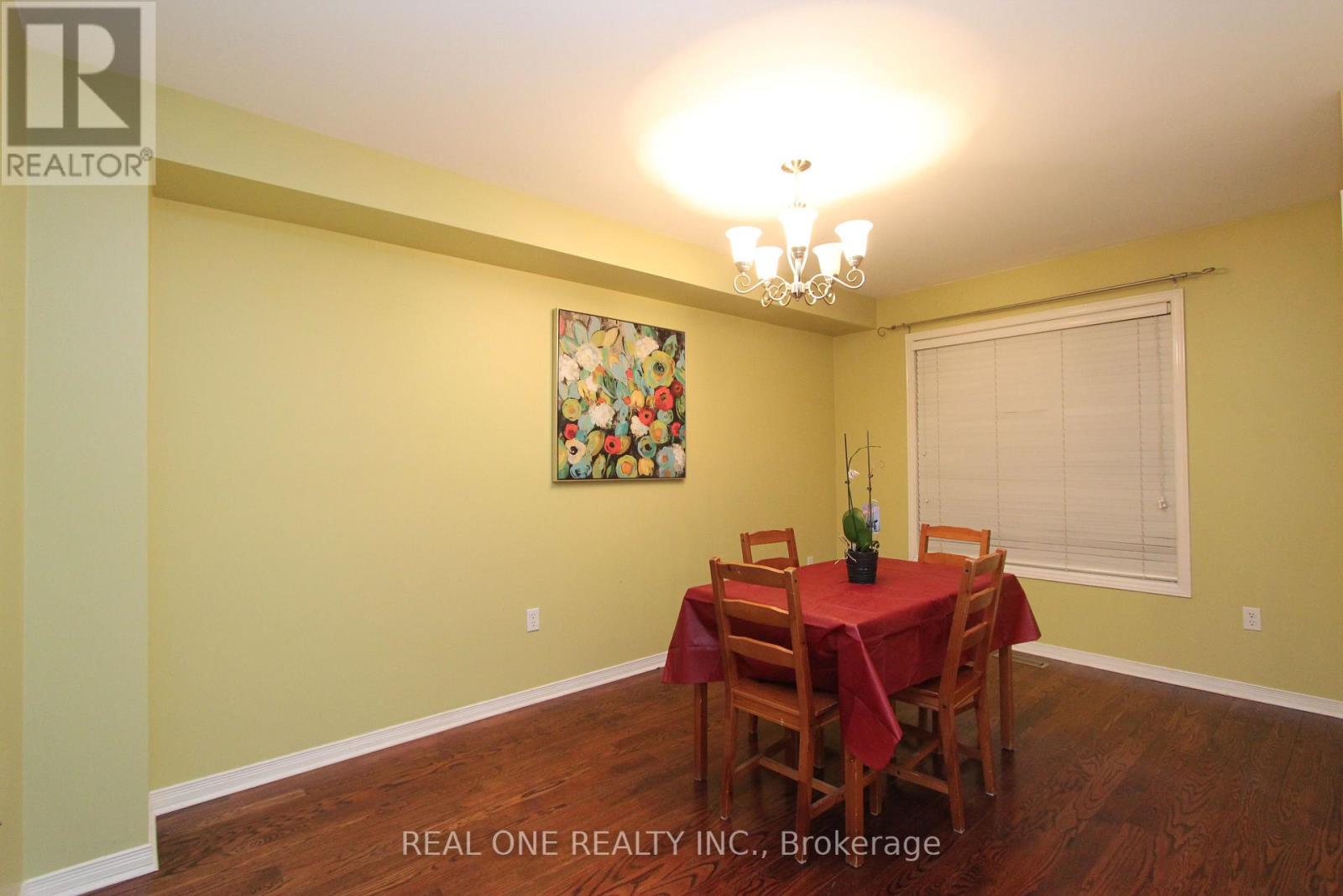 287 Bantry Avenue, Richmond Hill, Ontario  L4B 4M8 - Photo 3 - N12596428