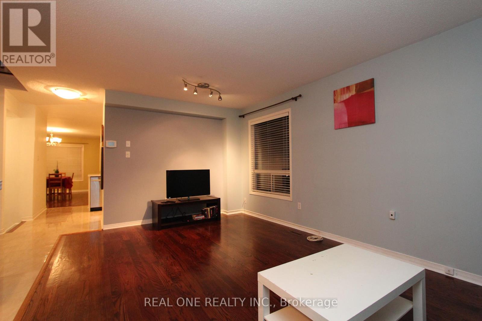 287 Bantry Avenue, Richmond Hill, Ontario  L4B 4M8 - Photo 6 - N12596428