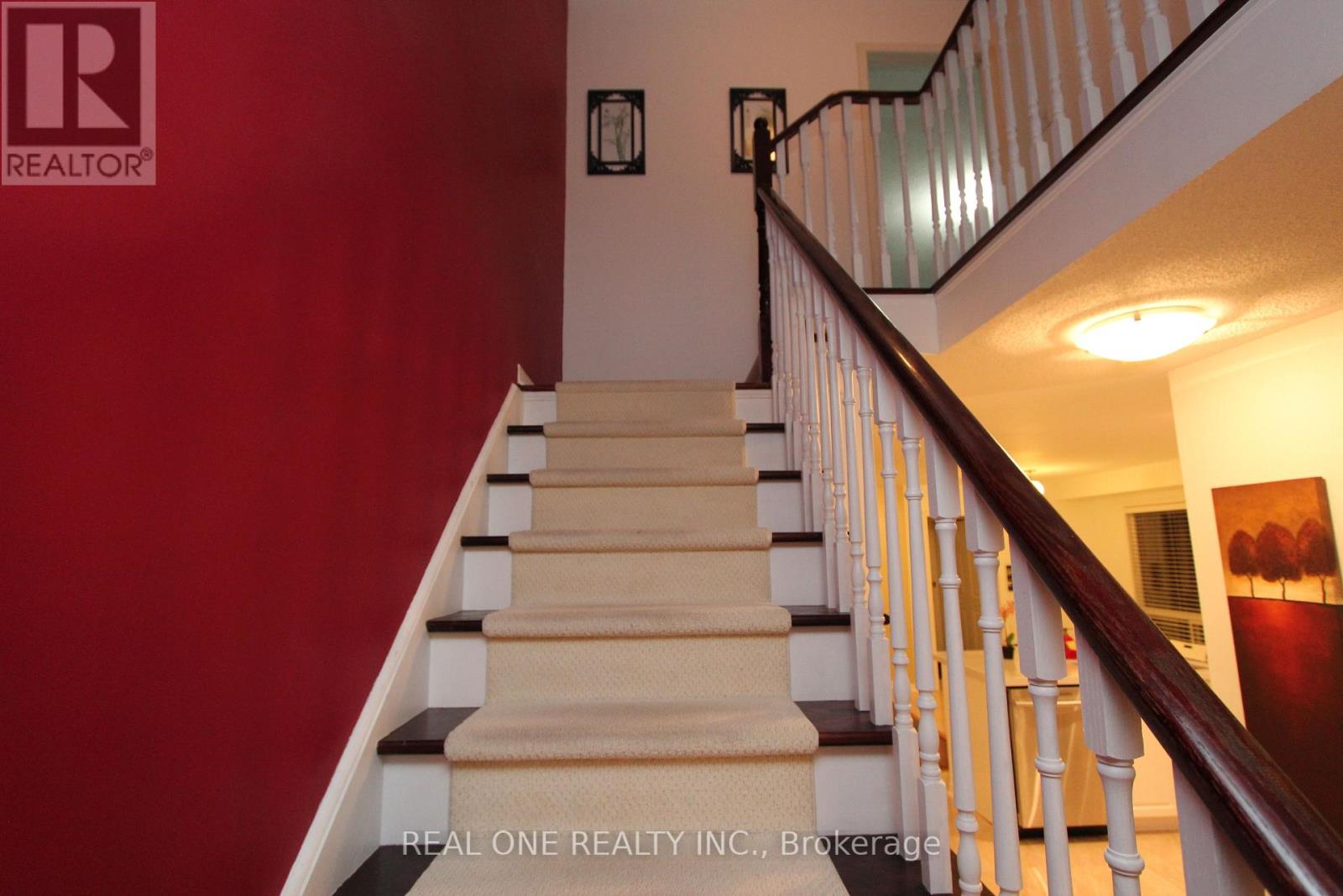 287 Bantry Avenue, Richmond Hill, Ontario  L4B 4M8 - Photo 8 - N12596428