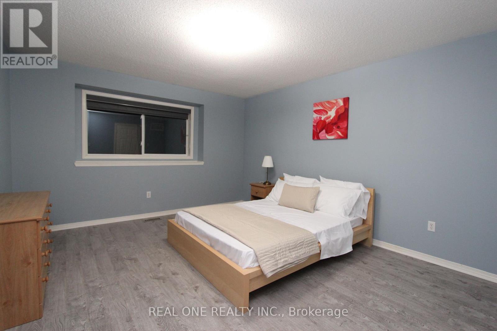 287 Bantry Avenue, Richmond Hill, Ontario  L4B 4M8 - Photo 9 - N12596428