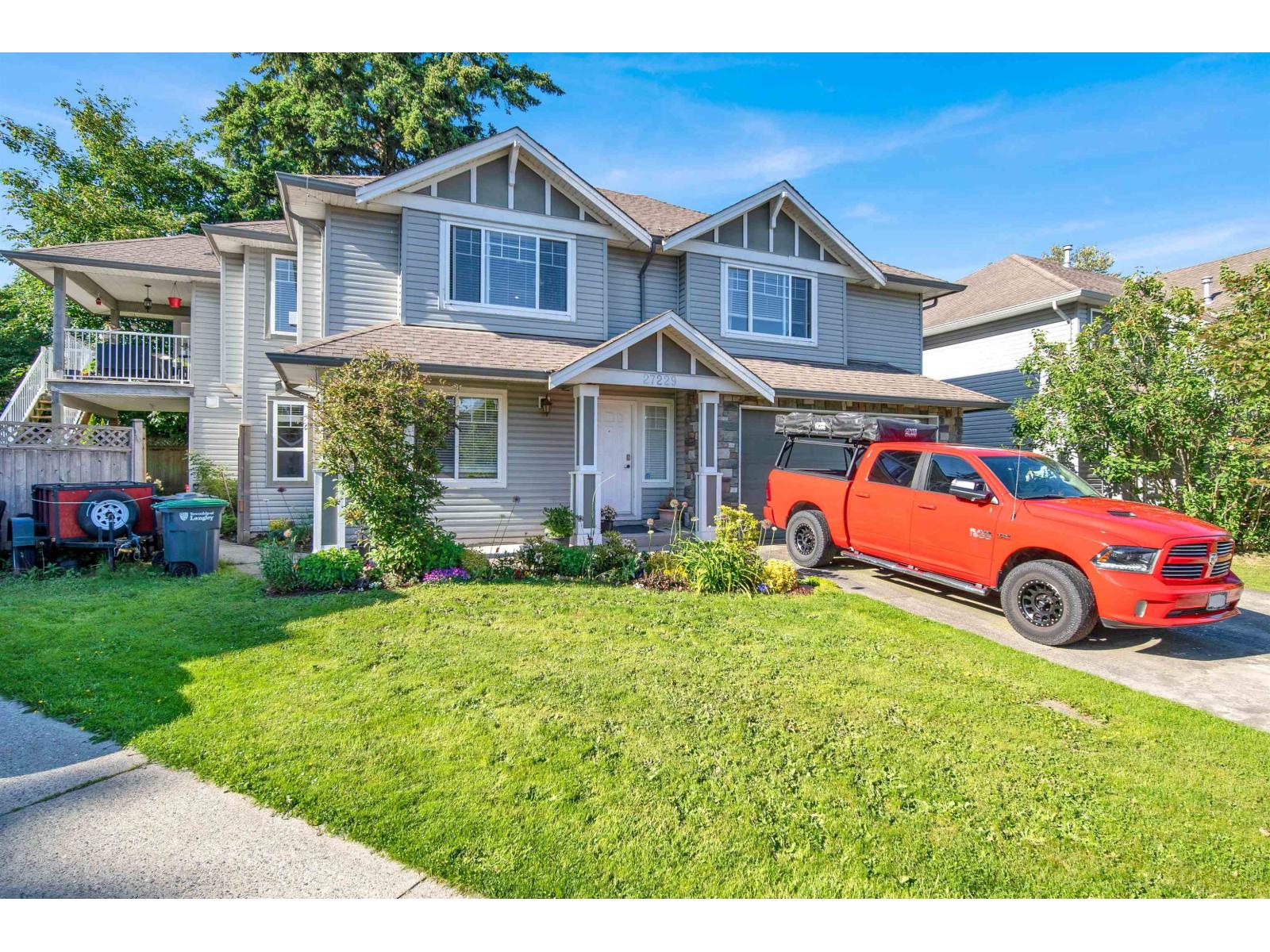 27229 27 Avenue, Langley, British Columbia  V4W 3Y8 - Photo 2 - R3071672