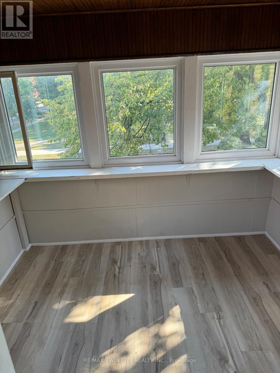 Main - 266 Dalhousie Street, Brantford, Ontario  N3S 3V2 - Photo 22 - X12596398