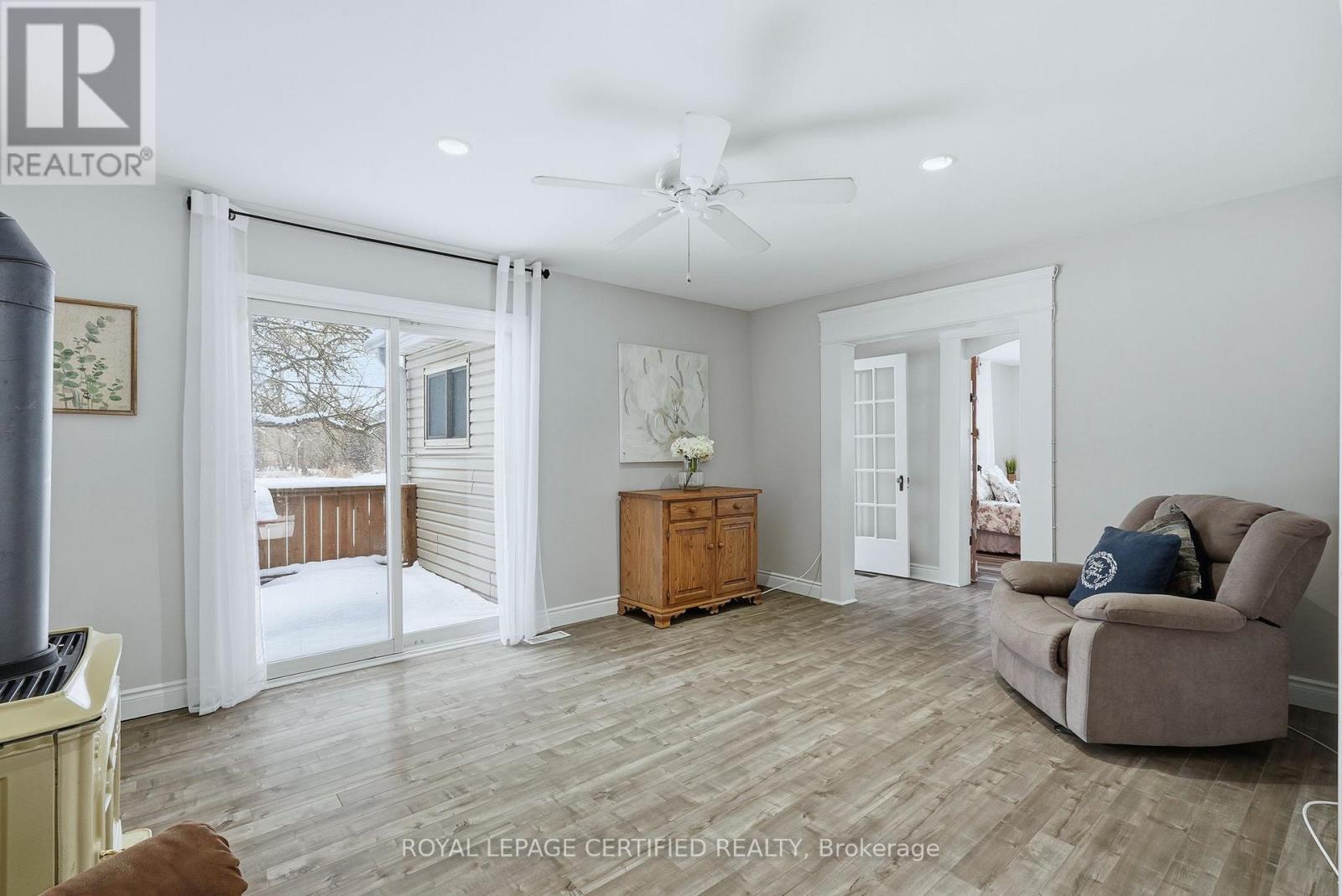 883 7th Avenue, Hanover, Ontario  N4N 2K3 - Photo 15 - X12596400