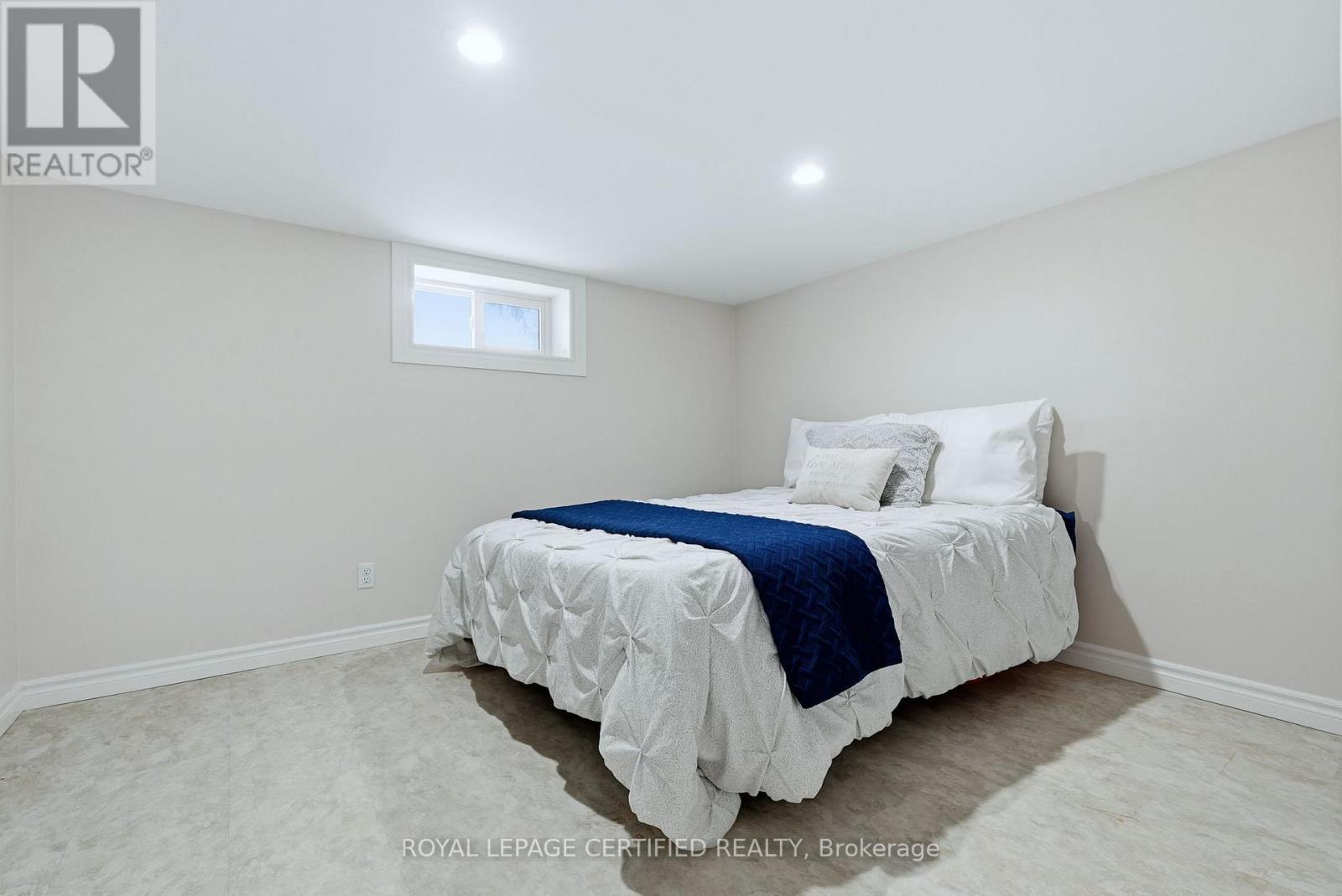 883 7th Avenue, Hanover, Ontario  N4N 2K3 - Photo 31 - X12596400