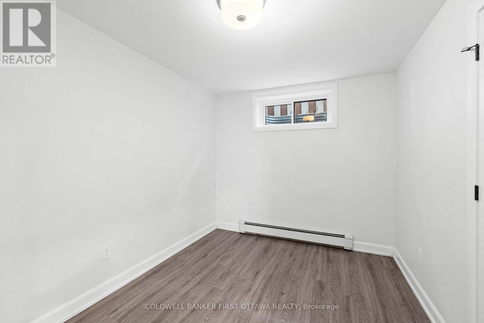 351 Amiens Street, Ottawa, Ontario  K1E 1P1 - Photo 35 - X12595998