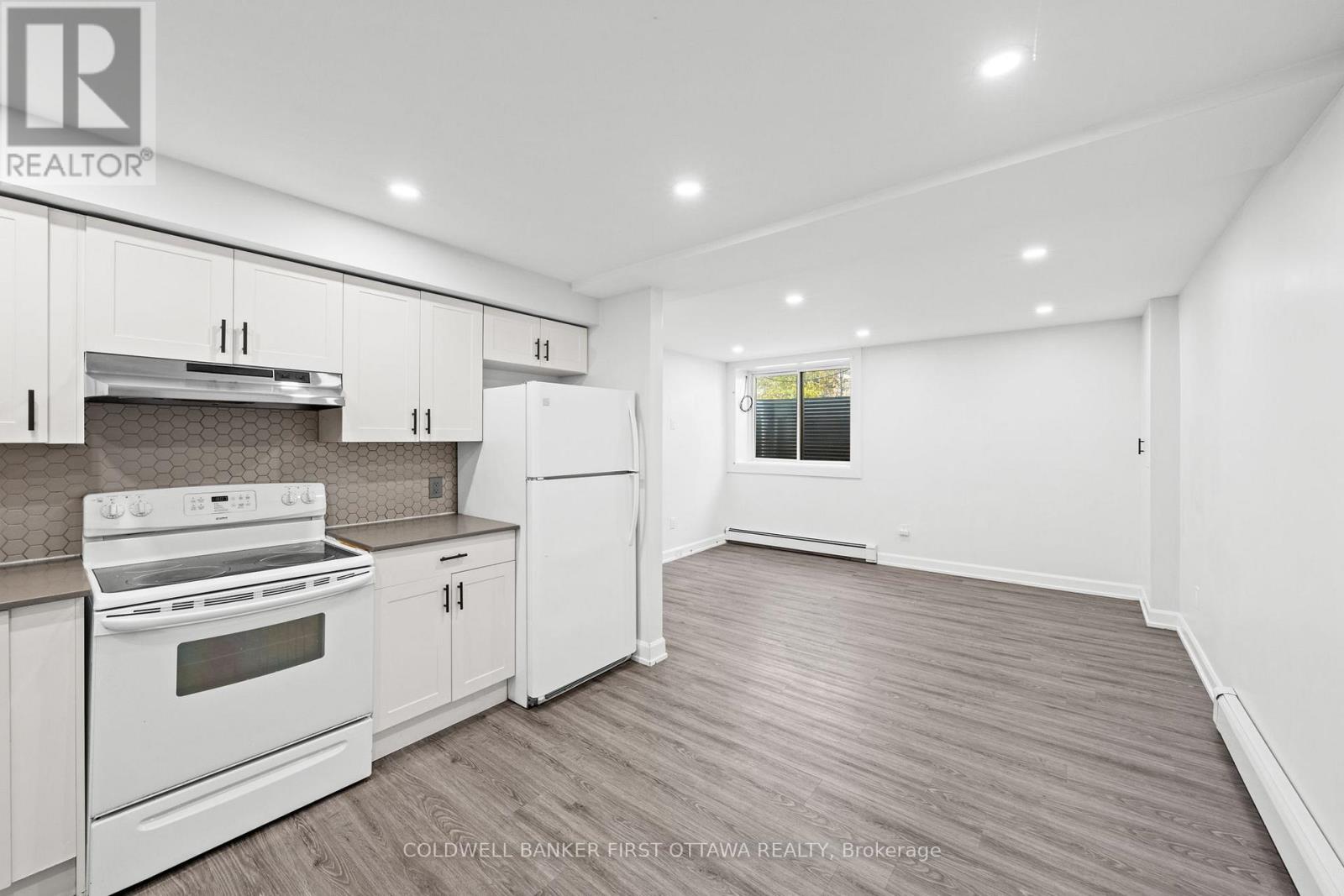 351 Amiens Street, Ottawa, Ontario  K1E 1P1 - Photo 30 - X12595998