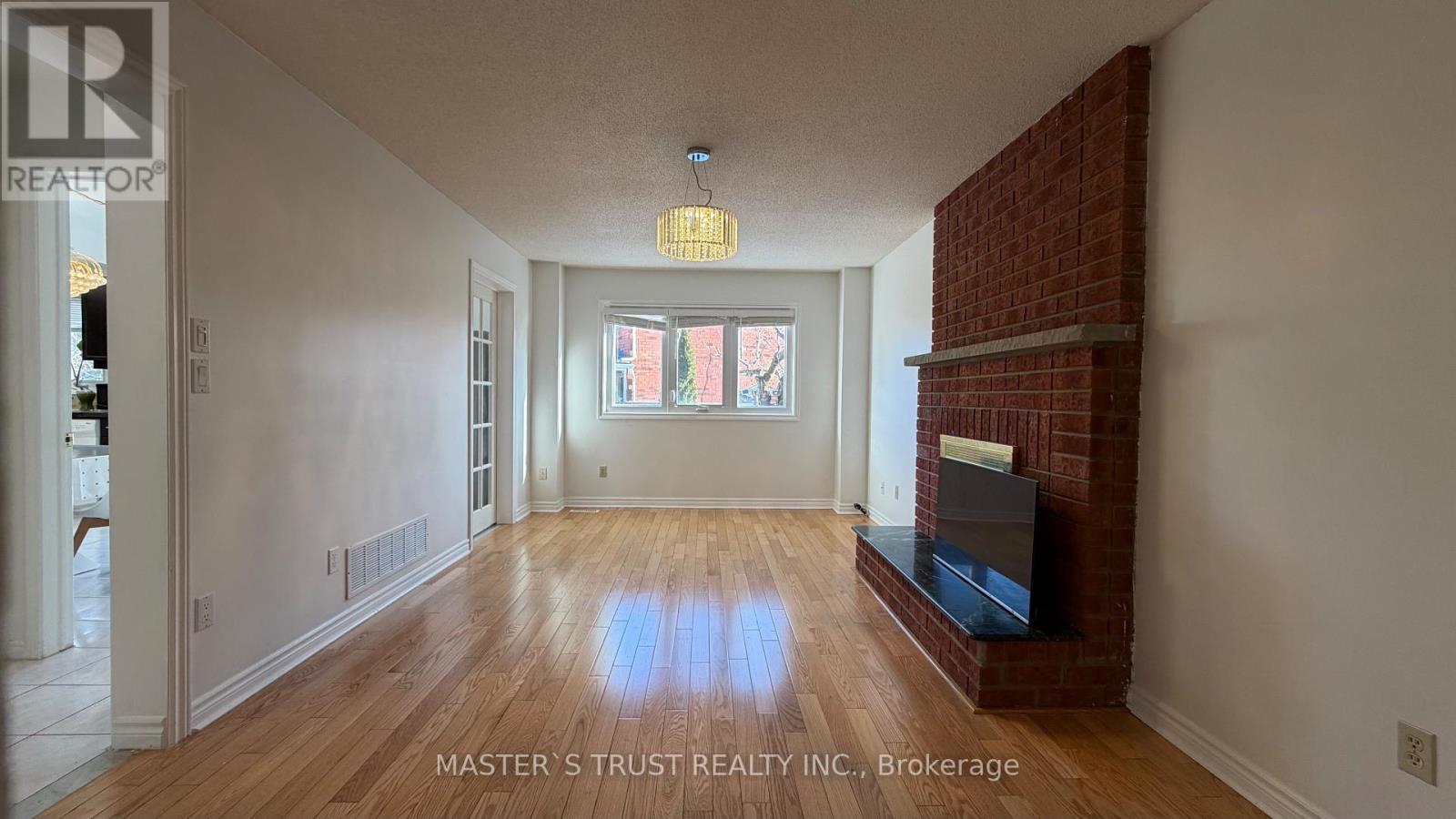 31 Goldhawk Trail, Toronto, Ontario M1V 3R4 - Photo 13 - E12596436