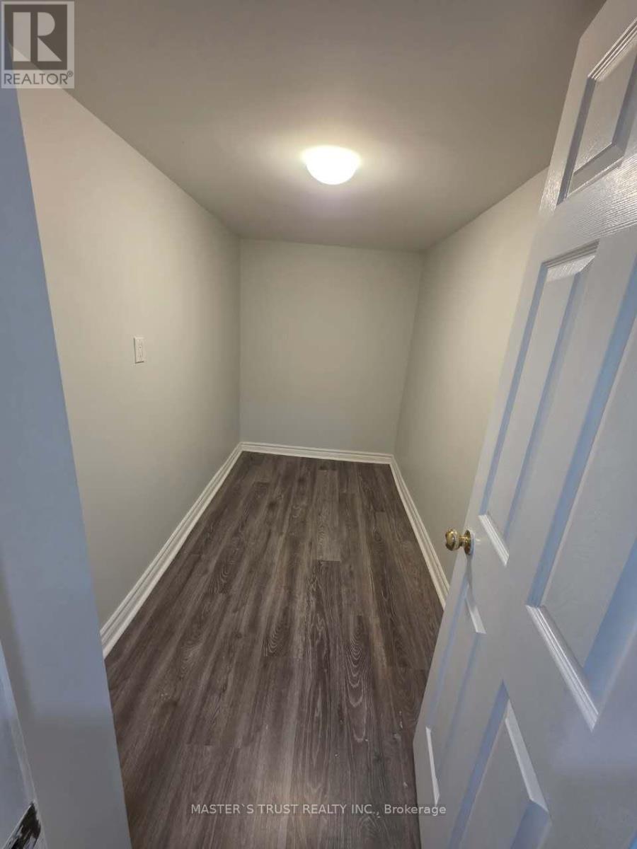 31 Goldhawk Trail, Toronto, Ontario M1V 3R4 - Photo 23 - E12596436